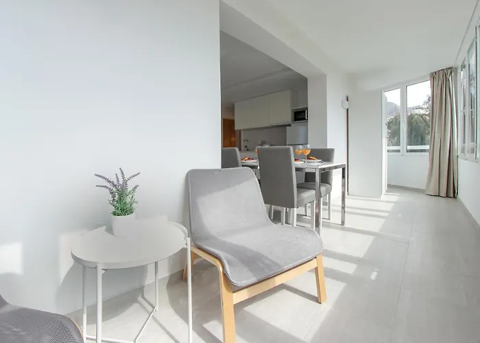 Stunning Close To The