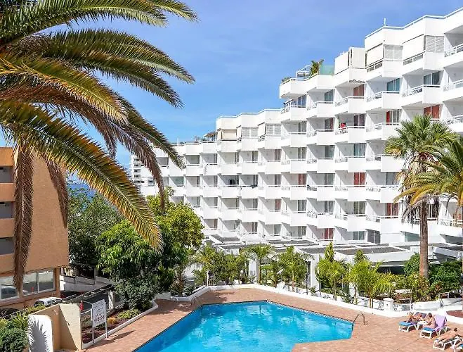 Vakantiehuis Stunning Close To The