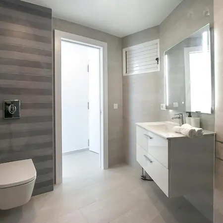 Stunning With Ocean View Holiday home Playa Fanabe